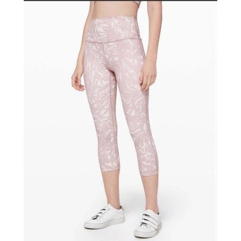 Lululemon Wunder Under Crop (High-Rise) *Full-On Luxtreme 21" SZ 10